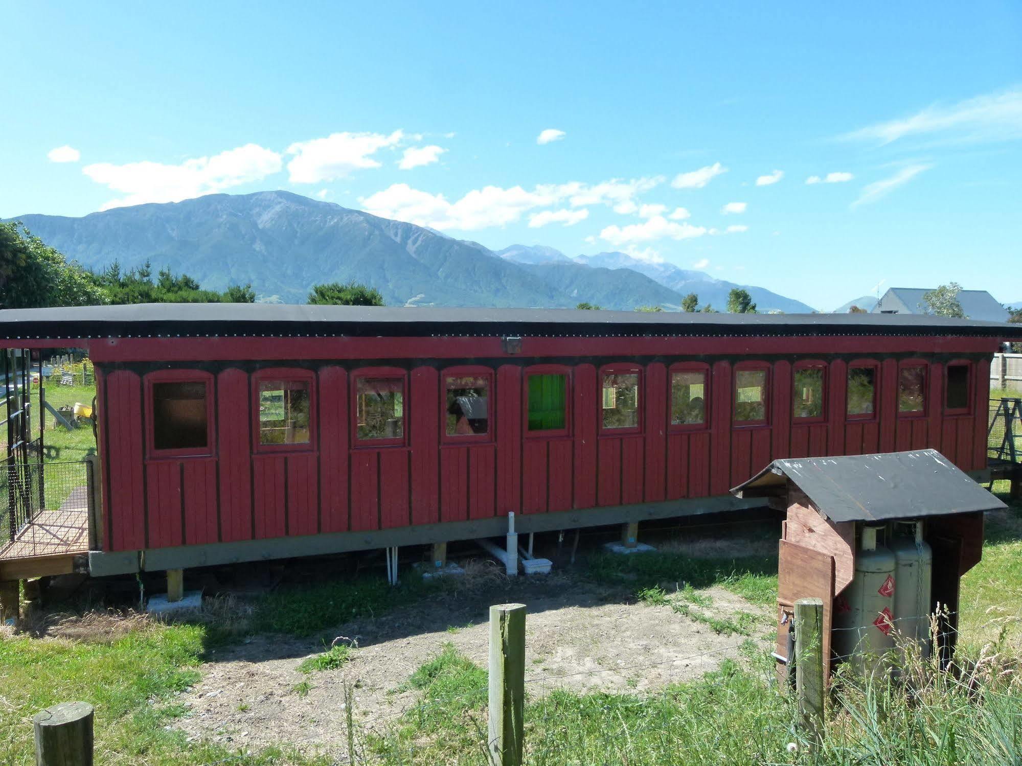 Wacky Stays - Unique Farm-Stay Glamping Rentals, Free Animal Feeding Tours Kaikoura Exterior photo
